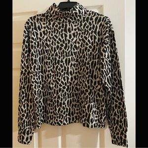 LOFT Leopard Turtleneck Sweater (Size S)